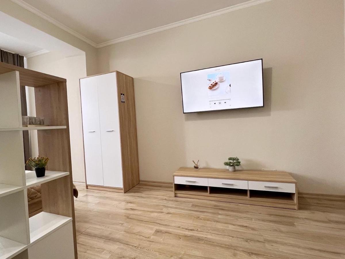 Cozy Apartment In Chişinău Eksteriør billede